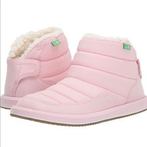 Sanuk lil puffer winter boots kids
